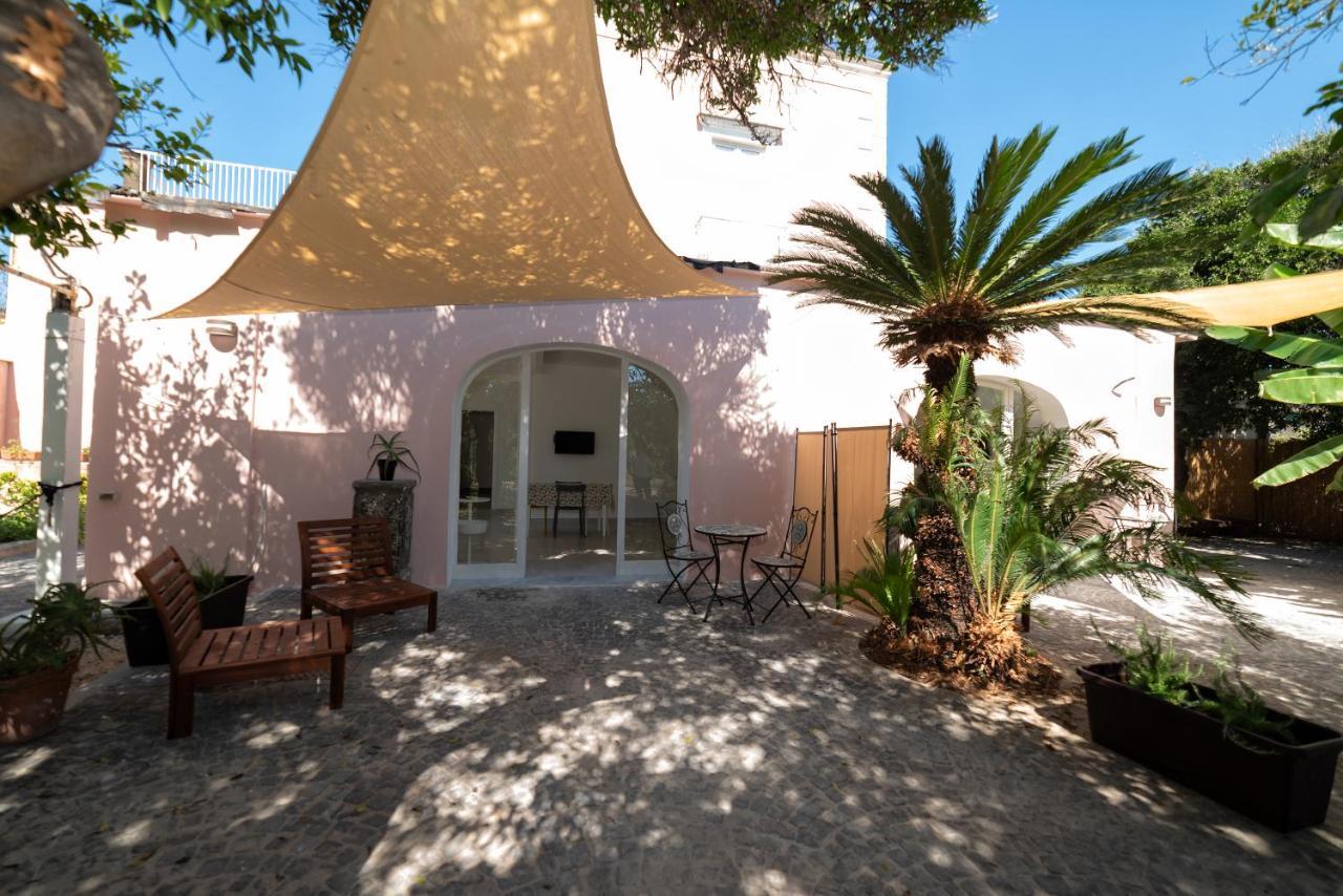 Controvento In Villa Eldorado Procida Exteriér fotografie
